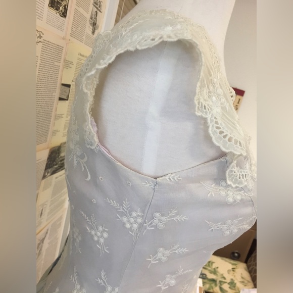 Vintage 1956 Eyelet Organza Pastel Periwinkle Blue Wedding Gown - Picture 7 of 9